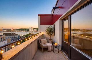 Wohnung kaufen in 24939 Neustadt, Hafennahe 2-Zi.-Wohnung in Flensburg: 2 Balkone mit Hafenblick nach Süden & Nordbalkon ins Grüne!