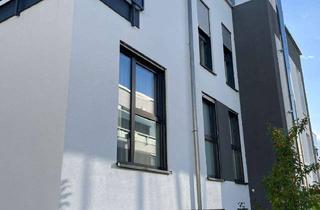 Penthouse kaufen in Bitzstraße 3/3, 78073 Bad Dürrheim, Stilvolle Penthousewohnung mit Sonnenterrasse, viel Licht und erstklassiger Ausstattung