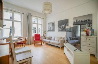 Wohnung kaufen in 13581 Spandau, Altbauklassiker im 2. OG – Modernisiert & bezugsfrei