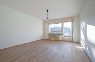 Wohnung kaufen in 10965 Tempelhof, Wohnen in Bestlage am Victoriapark – Geräumige 2-Zimmer-Wohnung mit Balkon und Tageslicht-Bad