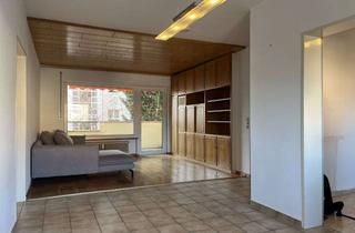 Wohnung kaufen in 79108 Zähringen, Bezugsfreie 4-Zimmer-Wohnung mit KFZ-Stellplatz, Keller-& Speicherabteil