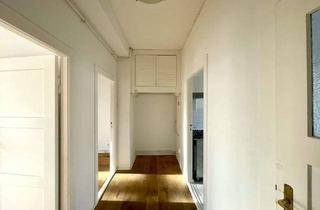 Wohnung kaufen in 13583 Spandau, Bezugsfrei! Tolle 2-Zimmer Wohnung Mit Balkon zum Garten in Süd-West Ausrichtung!