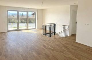 Wohnung kaufen in 83071 Stephanskirchen, 3-Zimmer-EG-Wohnung auf zwei Ebenen mit großem Hobbyraum