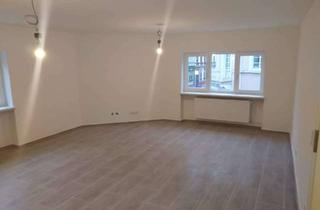 Wohnung mieten in Marienstr. 34, 76137 Südstadt, Helle 2-Zimmer-Wohnung mit EBK im Herzen der Südstadt