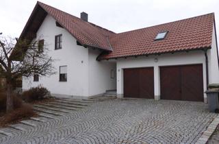 Wohnung mieten in Untere Etzstraße 18, 84051 Essenbach, Großzügige, ruhig gelegene 4-Zimmer Maisonette-Wohnung mit Balkon in Mirskofen