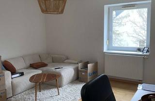 Wohnung mieten in Moltkestraße 31, 64295 Darmstadt, Helle 2-Zimmer-Wohnung im 3. OG mit Balkon in Darmstadt-West