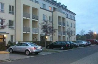 Sozialwohnungen mieten in Beerbaumstraße 17, 13125 Karow, Nur mit WBS für ältere Menschen: 2-Raum-Senioren-Wohnung in Karow zu vermieten!