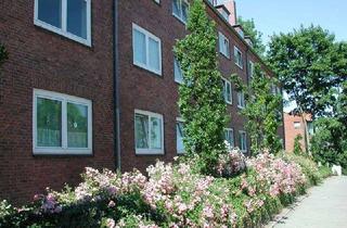 Wohnung mieten in Ostring 183, 24143 Gaarden-Ost, Modernisierte Wohnung am Werftpark !!!