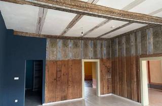 Wohnung mieten in Marienstraße 15, 06618 Naumburg, Altbauperle in Toplage