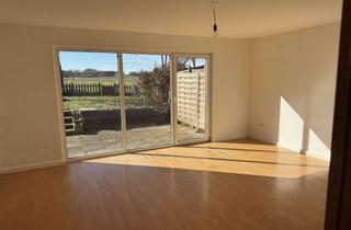 Wohnung mieten in Hässelrehm 31C, 29399 Wahrenholz, Ruhige und sonnige 3- Zimmer- Whg mit Garten, Terrasse und Grünblick