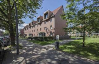 Wohnung mieten in Weimarer Str. 63, 21107 Wilhelmsburg, Modernisierte 2 Zimmerwohnung im Weltquartier