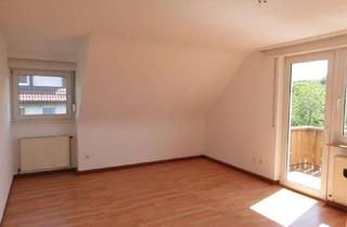 Wohnung mieten in Marienburger Str., 70374 Bad Cannstatt, Schöne 2,5 Zimmer Wohnung mit Stadtbahnanschluß