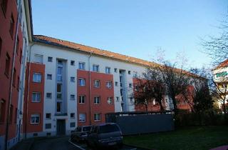 Wohnung mieten in Wagenburgstraße 158, 70186 Ost, modernisierte 2-Zimmer Wohnung mit Balkon