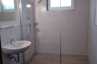 Wohnung mieten in Stuttgarter Str. 52, 71032 Böblingen, Stilvolle, modernisierte 2-Zimmer-Wohnung mit 3 Balkonen und Einbauküche in Böblingen