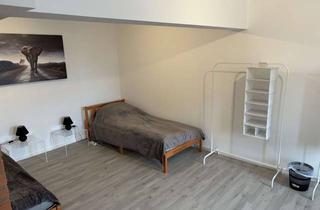 Wohnung mieten in Mainzer Landstraße 17, 65597 Hünfelden, 5-Zimmer in WG in Hünfelden ab sofort frei