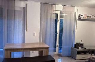 Wohnung mieten in Lipperstraße 43, 46047 Marienkirche, Exklusive 2,5-Zimmer-Wohnung in Top-Lage von Oberhausen – fußläufig zum Westfield Centro