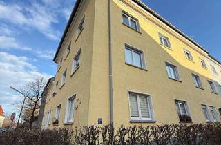 Wohnung mieten in Simeonistraße 10, 80637 Neuhausen-Nymphenburg, Erstbezug nach Sanierung: Charmante 2-Zi-Dachgeschosswohnung in München-Neuhausen