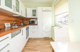 Wohnung mieten in 86179 Haunstetten, Anfragen bitte per E-mail - Ruhig gelegene, sanierte 3 ZKB mit großem Balkon und EBK