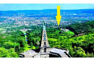 Wohnung mieten in Vogelsbergstraße, 34131 Bad Wilhelmshöhe, BESTLAGE MULANG, Parkähnlicher Garten, hell, riesiger Balkon, 2 Keller, TOP, Neu teilmöbliert !