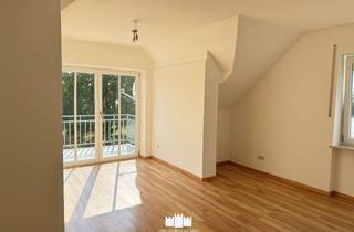 Wohnung mieten in Schulstr. 38, 94508 Schöllnach, 2-Zimmer DG-Wohnung mit Balkon