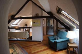 Wohnung mieten in 66557 Illingen, Helles Dachstudio mit Holzboden in Illingen/Hüttigweiler