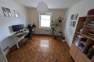 Wohnung mieten in 83022 Innenstadt, Charmante 3-Zimmer Altbau-Wohnung im EG in Rosenheim Innenstadt