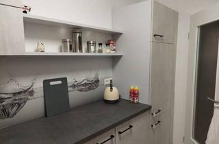 Wohnung mieten in Keplerstraße 30, 09117 Siegmar, 3 Raumwohnung mit Balkon, Dusche und EBK vom Vormieter*