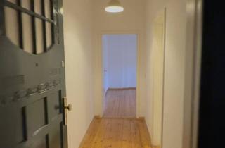 Wohnung mieten in Bödikersteig, 13629 Siemensstadt, Schön + Hell! sanierter Altbau in Siemensstadt, großer Westbalkon mit Abendsonne