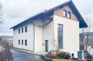 Mehrfamilienhaus kaufen in 96317 Kronach, Lukratives Mehrfamilienhaus für renditeorientierte Investoren in gefragter Wohnlage von Kronach