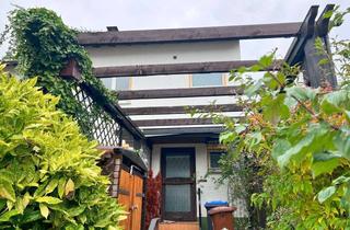 Doppelhaushälfte kaufen in 51465 Bergisch Gladbach, Doppelhaushälfte mit viel Platz in begehrter Lage