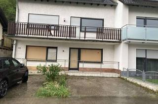 Haus kaufen in 53507 Dernau, Dreifamilienhaus mit Garage und Stellplätzen zum Wiederaufbau in Dernau zu verkaufen