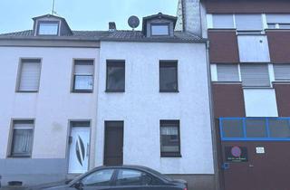 Haus kaufen in 52351 Düren, Reihenmittelhaus in Zentrumsnähe!