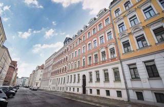 Anlageobjekt in 04157 Leipzig, JETZT KAPITAL ANLEGEN! // Gemütliche Dachgeschoss-Wohnung mit 3 Zimmern und Loggia