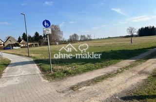 Grundstück zu kaufen in Uckroer Hauptstraße 42– 43, 15926 Luckau, Baugrundstück mit Baugenehmigung für EFH (2 WE möglich) in Luckau OT Uckro