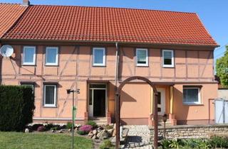 Haus kaufen in 38838 Huysburg, Viel Platz und ein tolles Grundstück !!! Hier lässt es sich leben !