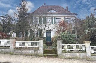 Villa kaufen in 37574 Kreiensen, Villa in Einbeck-Kreiensen mit Praxis, Garten und Garagen