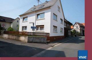 Haus kaufen in 35647 Waldsolms, Großes Massivhaus mit Fachwerk-Torhaus, Scheune & Nebengebäude. Käuferprovisionsfrei!
