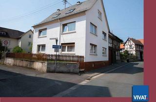 Haus kaufen in 35647 Waldsolms, Großes Massivhaus mit Fachwerk-Torhaus, Scheune & Nebengebäude. Käuferprovisionsfrei!