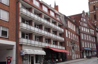 Wohnung mieten in Fünfhausen 5-11, 23552 Innenstadt, Gelegenheit: interessante und renovierte 1-Zimmer-Single-Wohnung mit Balkon inmitten der Altstadt.