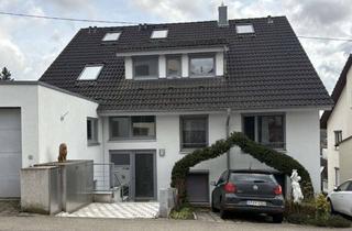 Wohnung mieten in 73730 Esslingen, 4-Zimmer Wohnung mit Balkon in S-Bahn-Nähe Esslingen-Zell