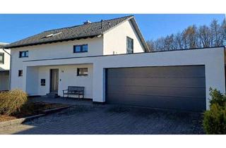 Einfamilienhaus kaufen in Burgblick 14, 56288 Kastellaun, Modernes Einfamilienhaus, Doppelgarage, Garten (provisionsfrei)