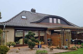 Haus kaufen in 21409 Embsen, Walmdachbungalow mit Einliegerwohnung