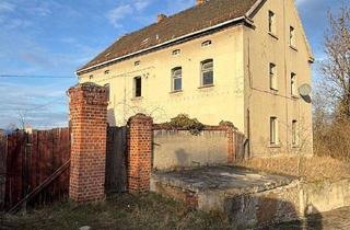 Mehrfamilienhaus kaufen in Gnäditz 16, 06679 Hohenmölsen, Mehrfamilienhaus mit Nebengebäude und großem Grundstück in Webau (bei Leipzig)