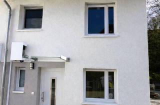 Doppelhaushälfte kaufen in 76571 Gaggenau, Energieeffizient & hochwertig: Doppelhaushälfte mit Terrasse und Garten