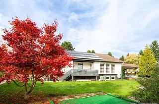 Einfamilienhaus kaufen in Hermann-C.-Starck-Straße, 79725 Laufenburg, Sofort bezugsbereit: Modernisiertes Einfamilienhaus mit PV-Anlage, 2 Garagen und großem Garten