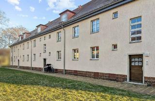 Wohnung kaufen in 04279 Leipzig, Familientraum in den Französischen Gärten - Leipzig: 4-Zimmer-Wohnung mit zwei Balkonen und Garten