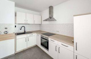 Wohnung mieten in Dr.-Wilhelm-Külz-Str. 42, 08223 Falkenstein, sonnige 2-Zimmer Wohnung mit Balkon und Einbauküche, Fahrstuhl im Haus