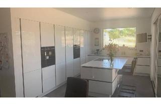 Einfamilienhaus kaufen in 34225 Baunatal, Baunatal - Freistehendes Einfamilienhaus Bungalow Modern