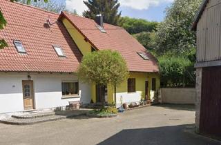 Haus kaufen in 96138 Burgebrach, Burgebrach - 2 Häuser zum Preis von 1 in Theinheim bei Burgebrch