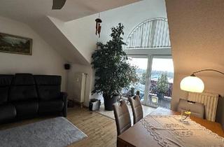 Wohnung kaufen in 94327 Bogen, Bogen - Attraktive 3-Zimmer-Wohnung mit Balkon und Stellplatz, in Bogen